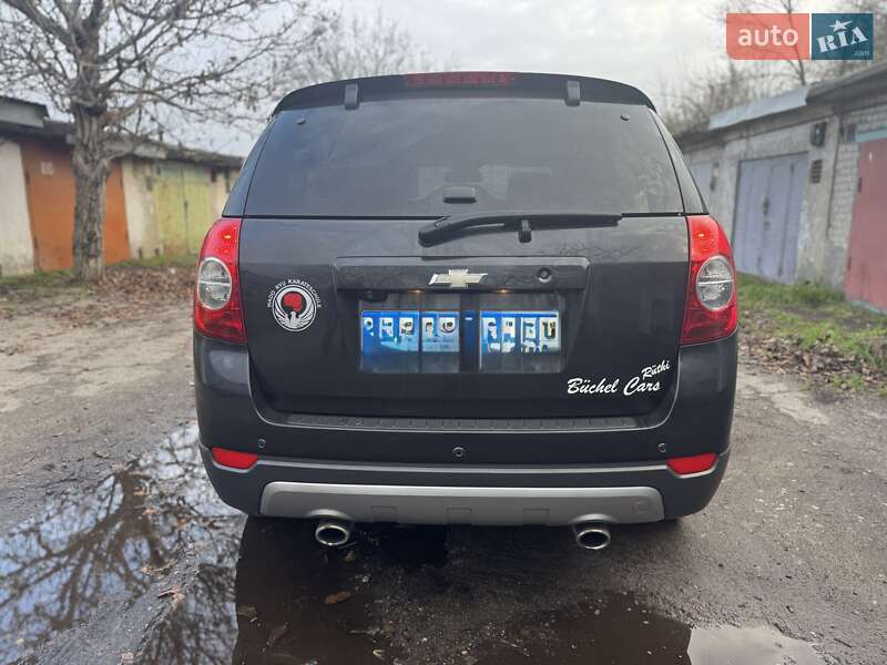 Позашляховик / Кросовер Chevrolet Captiva 2011 в Миколаєві фото 4 Позашляховик / Кросовер Chevrolet Captiva 2011 в Миколаєві