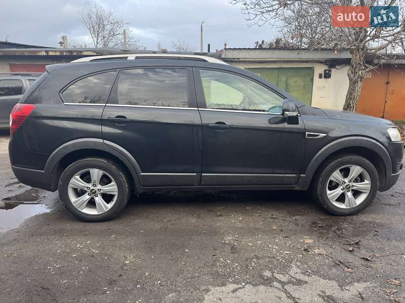 Позашляховик / Кросовер Chevrolet Captiva 2011 в Миколаєві фото 7 Позашляховик / Кросовер Chevrolet Captiva 2011 в Миколаєві