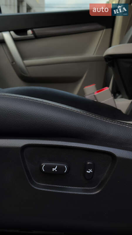 Внедорожник / Кроссовер Chevrolet Captiva 2012 в Стрые