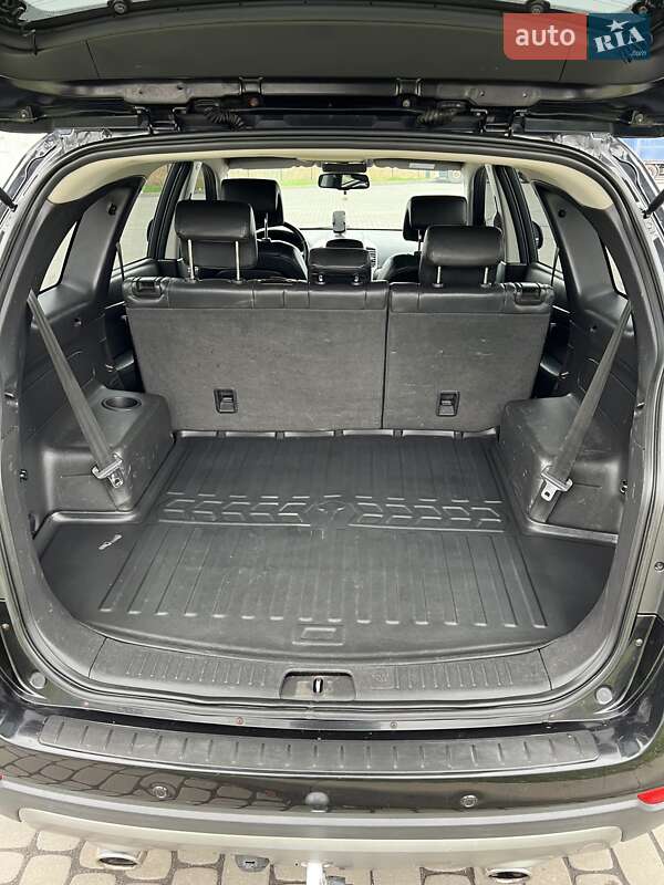 Внедорожник / Кроссовер Chevrolet Captiva 2010 в Днепре