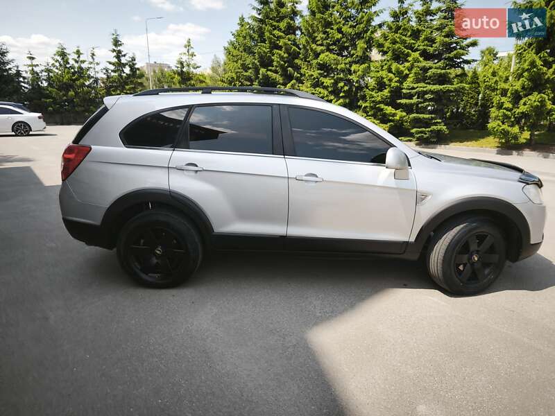 Внедорожник / Кроссовер Chevrolet Captiva 2006 в Тернополе