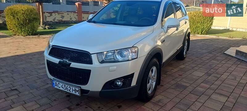 Внедорожник / Кроссовер Chevrolet Captiva 2011 в Луцке фото 2 Внедорожник / Кроссовер Chevrolet Captiva 2011 в Луцке