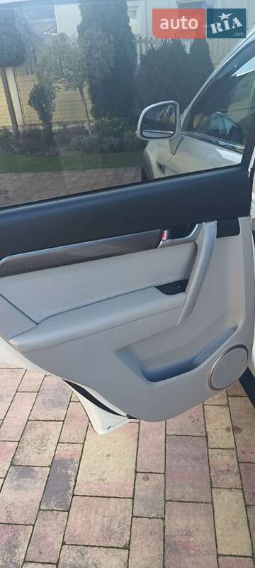 Внедорожник / Кроссовер Chevrolet Captiva 2011 в Луцке фото 20 Внедорожник / Кроссовер Chevrolet Captiva 2011 в Луцке