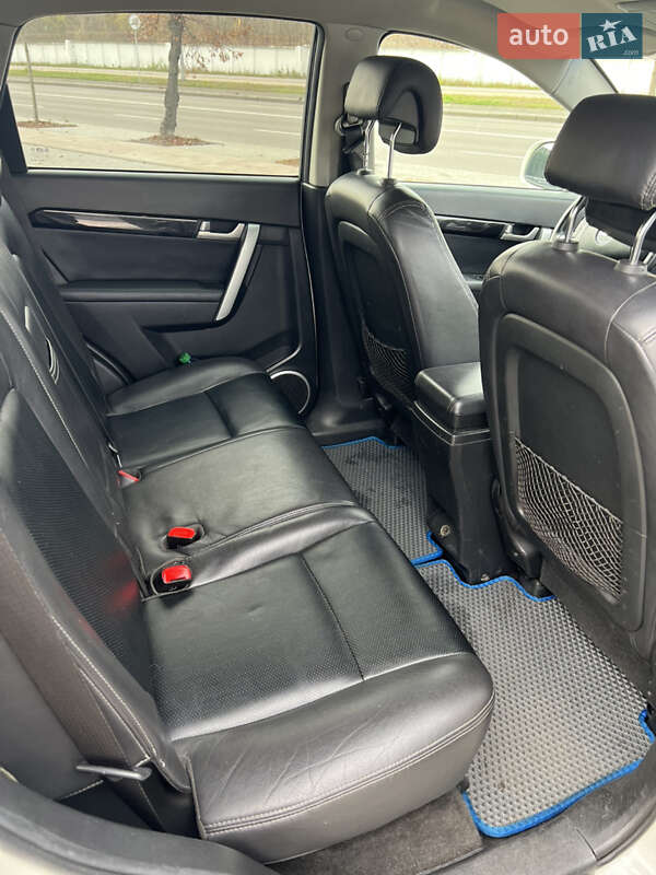 Внедорожник / Кроссовер Chevrolet Captiva 2012 в Киеве