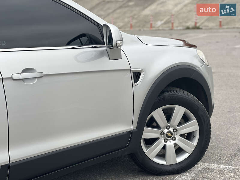 Внедорожник / Кроссовер Chevrolet Captiva 2007 в Киеве