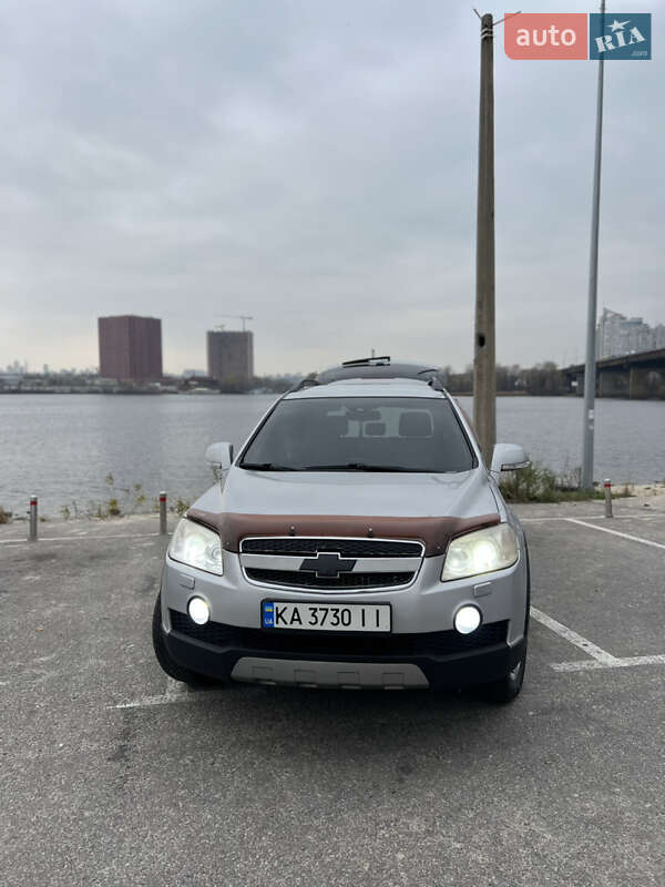 Внедорожник / Кроссовер Chevrolet Captiva 2007 в Киеве