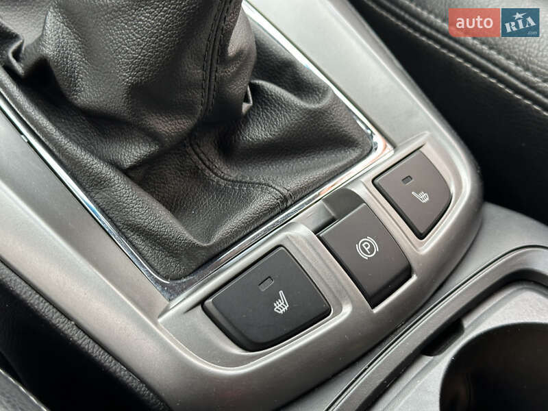 Позашляховик / Кросовер Chevrolet Captiva 2013 в Івано-Франківську