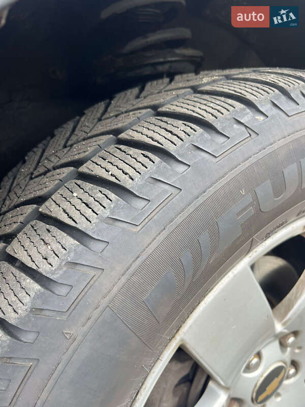 Внедорожник / Кроссовер Chevrolet Captiva 2008 в Чернигове фото 3 Внедорожник / Кроссовер Chevrolet Captiva 2008 в Чернигове