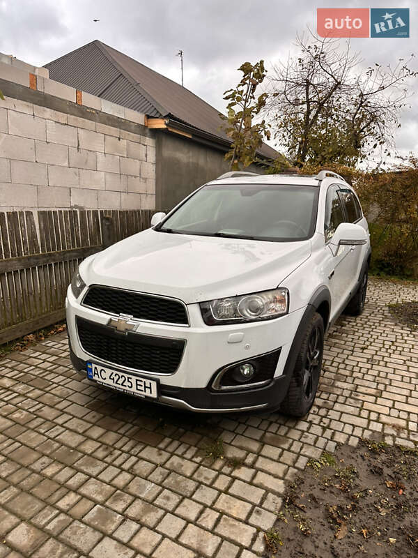 Позашляховик / Кросовер Chevrolet Captiva 2013 в Луцьку