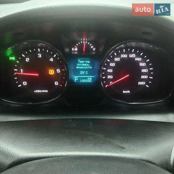 Позашляховик / Кросовер Chevrolet Captiva 2016 в Дніпрі