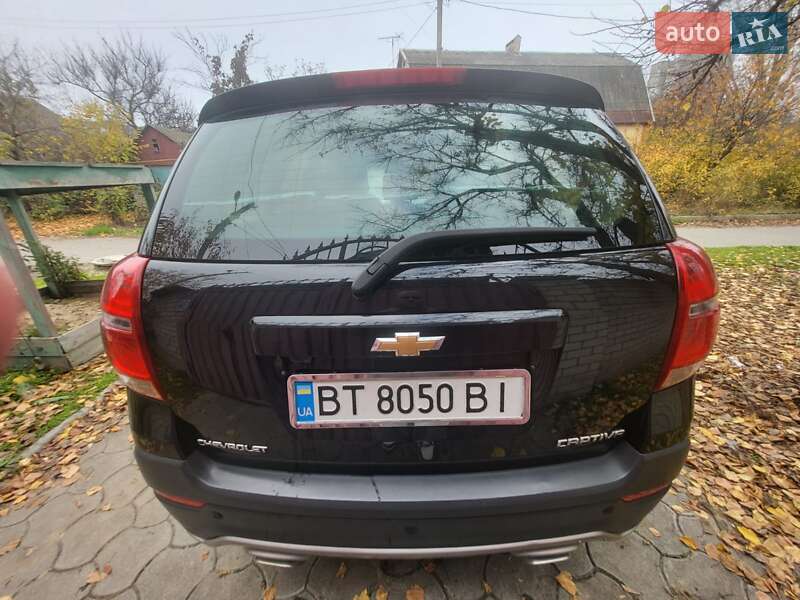 Внедорожник / Кроссовер Chevrolet Captiva 2016 в Херсоне