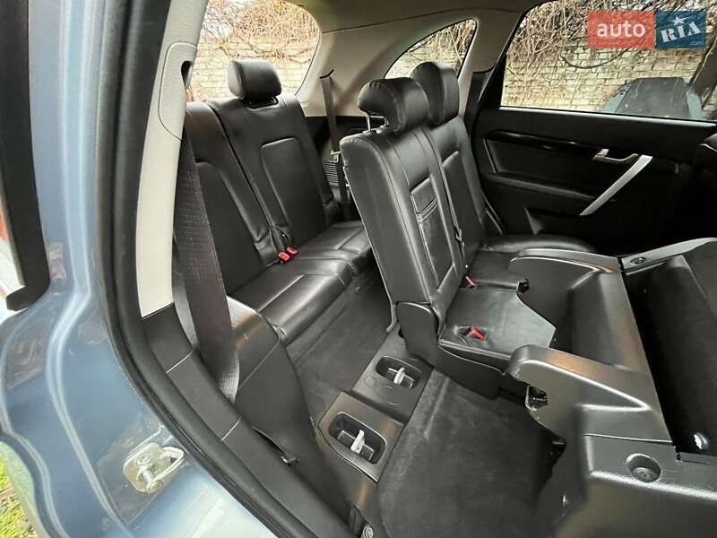 Внедорожник / Кроссовер Chevrolet Captiva 2012 в Луцке