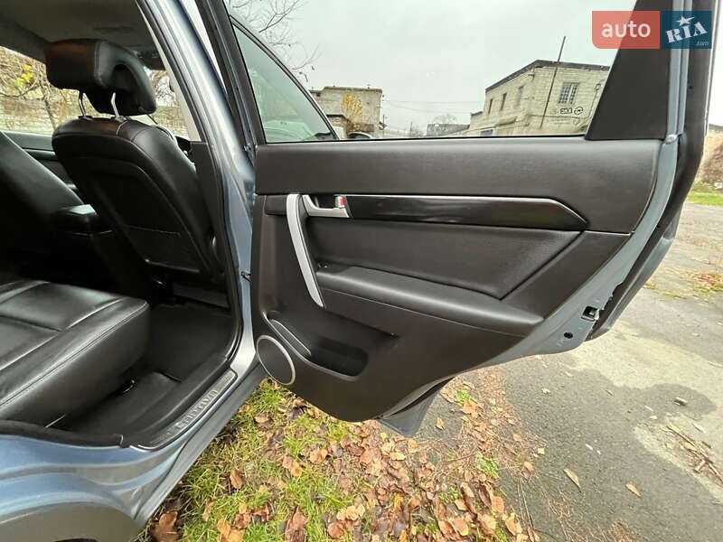 Внедорожник / Кроссовер Chevrolet Captiva 2012 в Луцке