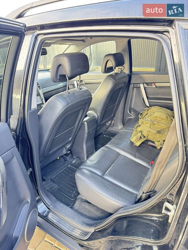 Внедорожник / Кроссовер Chevrolet Captiva 2008 в Львове