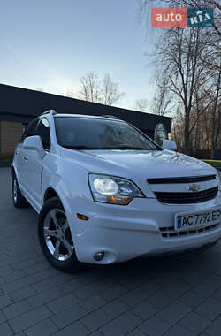 Внедорожник / Кроссовер Chevrolet Captiva 2014 в Владимире