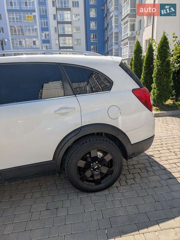 Внедорожник / Кроссовер Chevrolet Captiva 2012 в Ивано-Франковске