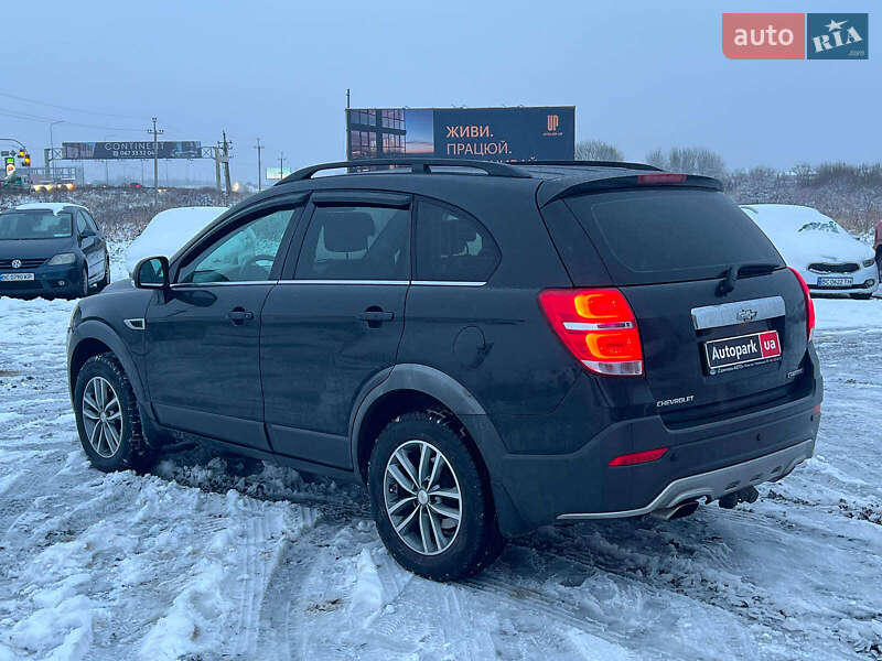 Позашляховик / Кросовер Chevrolet Captiva 2014 в Львові
