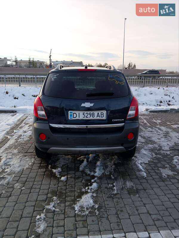 Внедорожник / Кроссовер Chevrolet Captiva 2014 в Львове