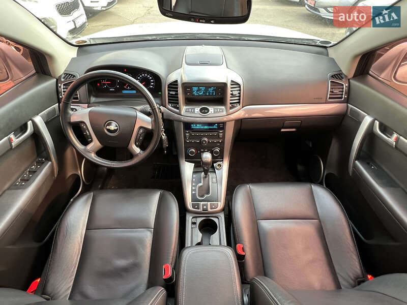 Внедорожник / Кроссовер Chevrolet Captiva 2012 в Одессе