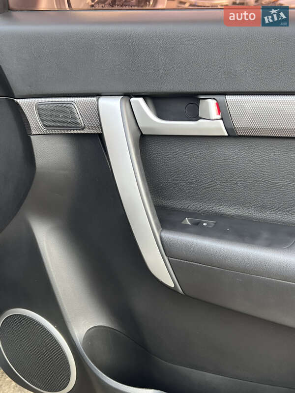 Внедорожник / Кроссовер Chevrolet Captiva 2012 в Одессе