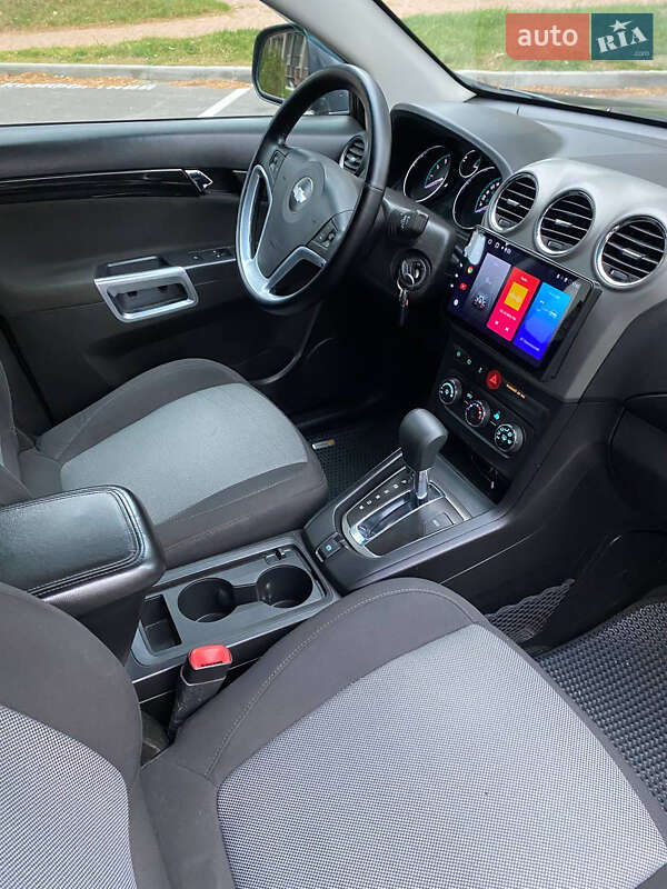 Внедорожник / Кроссовер Chevrolet Captiva 2013 в Чернигове