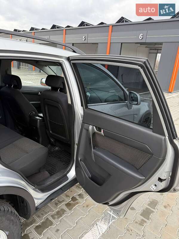 Позашляховик / Кросовер Chevrolet Captiva 2007 в Вінниці