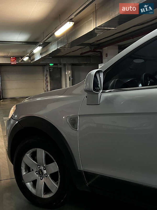 Внедорожник / Кроссовер Chevrolet Captiva 2008 в Одессе фото 3 Внедорожник / Кроссовер Chevrolet Captiva 2008 в Одессе