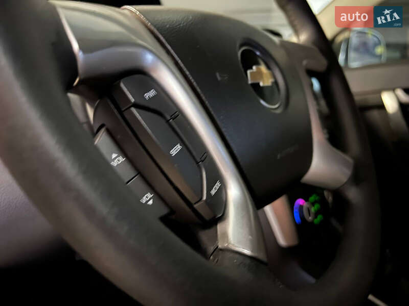Внедорожник / Кроссовер Chevrolet Captiva 2008 в Одессе фото 8 Внедорожник / Кроссовер Chevrolet Captiva 2008 в Одессе