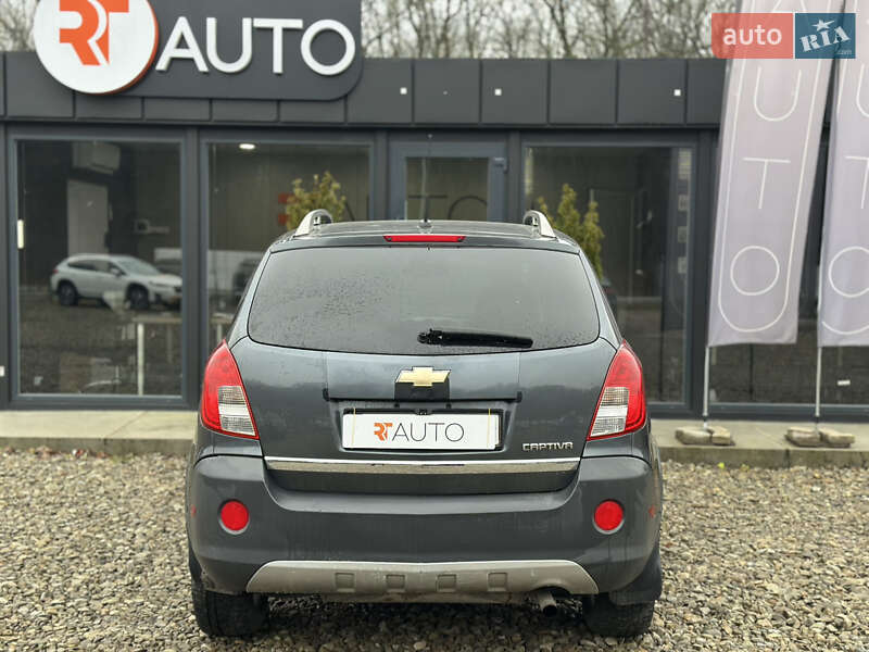 Позашляховик / Кросовер Chevrolet Captiva 2013 в Львові