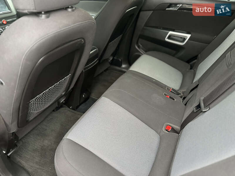 Позашляховик / Кросовер Chevrolet Captiva 2013 в Львові