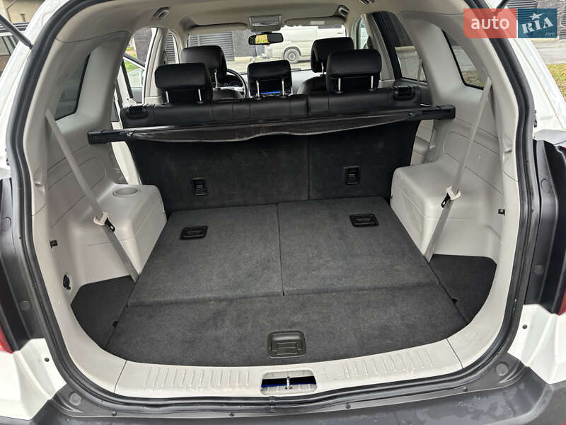 Внедорожник / Кроссовер Chevrolet Captiva 2013 в Луцке