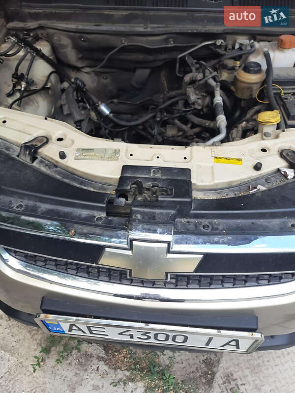 Позашляховик / Кросовер Chevrolet Captiva 2007 в Дніпрі фото 7 Позашляховик / Кросовер Chevrolet Captiva 2007 в Дніпрі