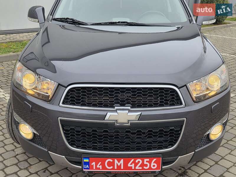 Внедорожник / Кроссовер Chevrolet Captiva 2012 в Ивано-Франковске