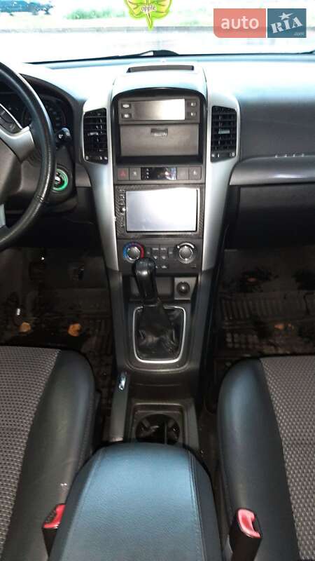 Позашляховик / Кросовер Chevrolet Captiva 2010 в Нетішині