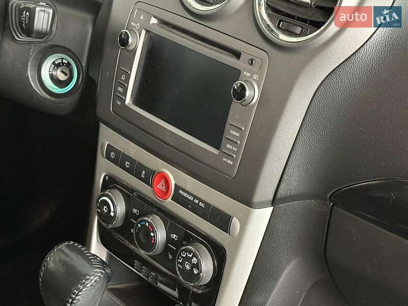 Внедорожник / Кроссовер Chevrolet Captiva 2014 в Одессе