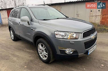 Внедорожник / Кроссовер Chevrolet Captiva 2011 в Малине