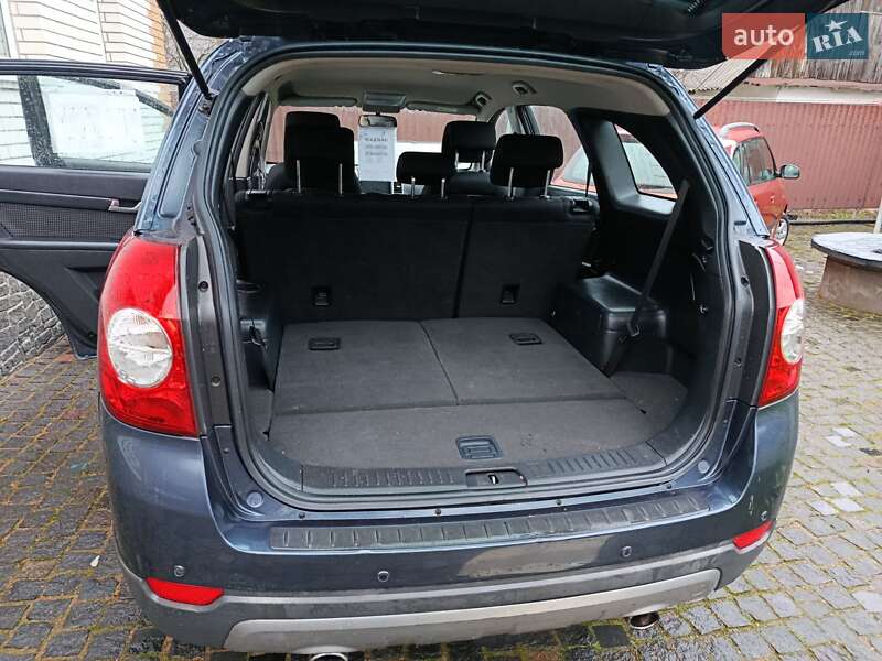 Внедорожник / Кроссовер Chevrolet Captiva 2008 в Житомире