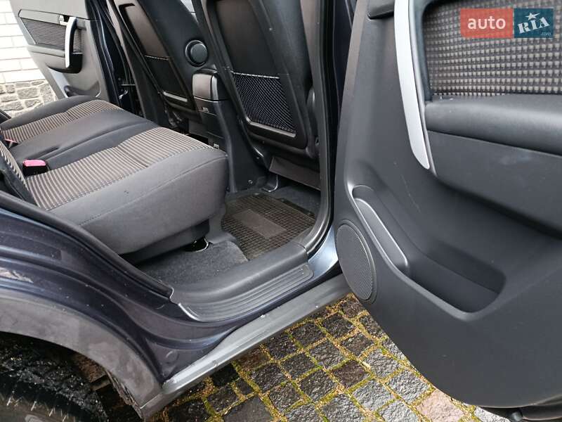 Внедорожник / Кроссовер Chevrolet Captiva 2008 в Житомире