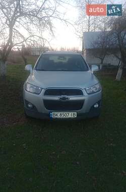 Внедорожник / Кроссовер Chevrolet Captiva 2011 в Дубно