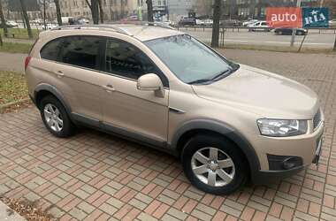 Внедорожник / Кроссовер Chevrolet Captiva 2011 в Киеве