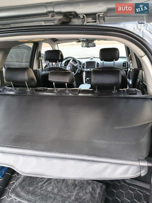 Внедорожник / Кроссовер Chevrolet Captiva 2011 в Ивано-Франковске