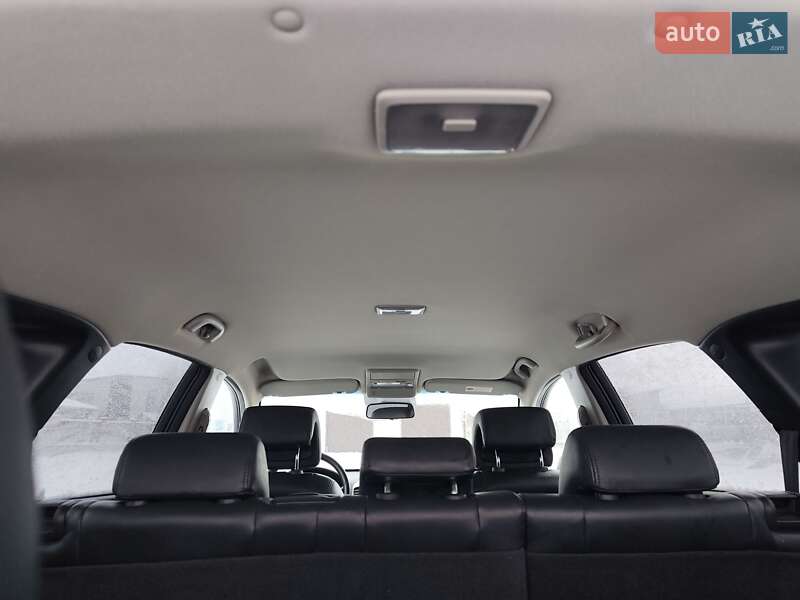 Позашляховик / Кросовер Chevrolet Captiva 2010 в Житомирі