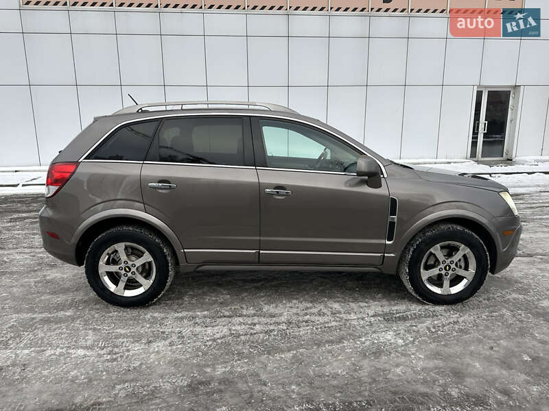 Внедорожник / Кроссовер Chevrolet Captiva 2012 в Киеве