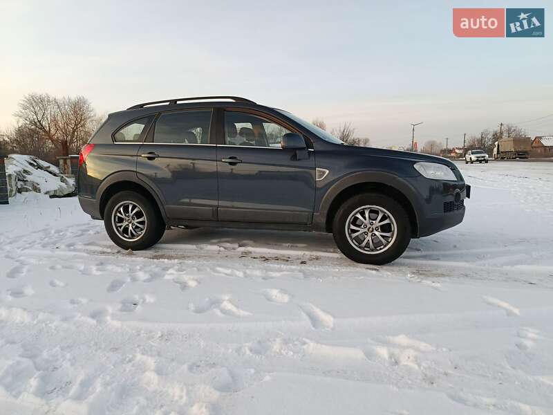 Внедорожник / Кроссовер Chevrolet Captiva 2008 в Житомире