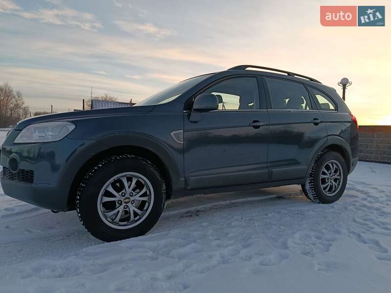 Внедорожник / Кроссовер Chevrolet Captiva 2008 в Житомире