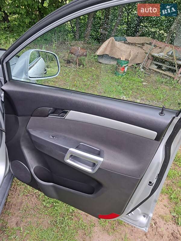 Внедорожник / Кроссовер Chevrolet Captiva 2012 в Калуше фото 13 Внедорожник / Кроссовер Chevrolet Captiva 2012 в Калуше