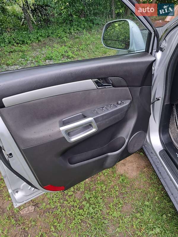 Внедорожник / Кроссовер Chevrolet Captiva 2012 в Калуше фото 19 Внедорожник / Кроссовер Chevrolet Captiva 2012 в Калуше