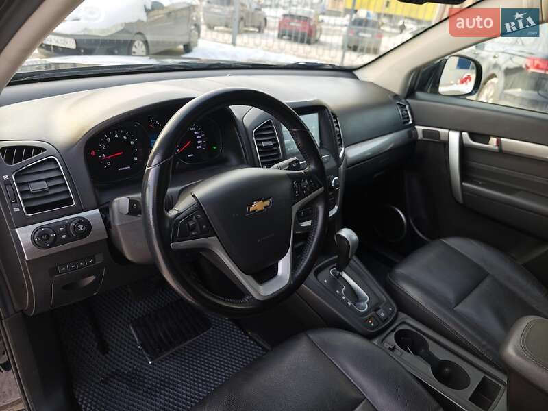 Внедорожник / Кроссовер Chevrolet Captiva 2017 в Харькове