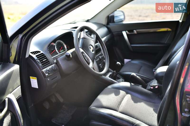 Внедорожник / Кроссовер Chevrolet Captiva 2008 в Вижнице