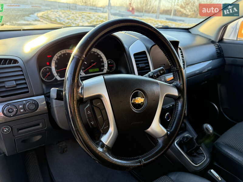 Внедорожник / Кроссовер Chevrolet Captiva 2009 в Одессе фото 21 Внедорожник / Кроссовер Chevrolet Captiva 2009 в Одессе